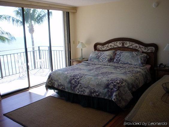 1800 Atlantic Suites Key West Zimmer foto
